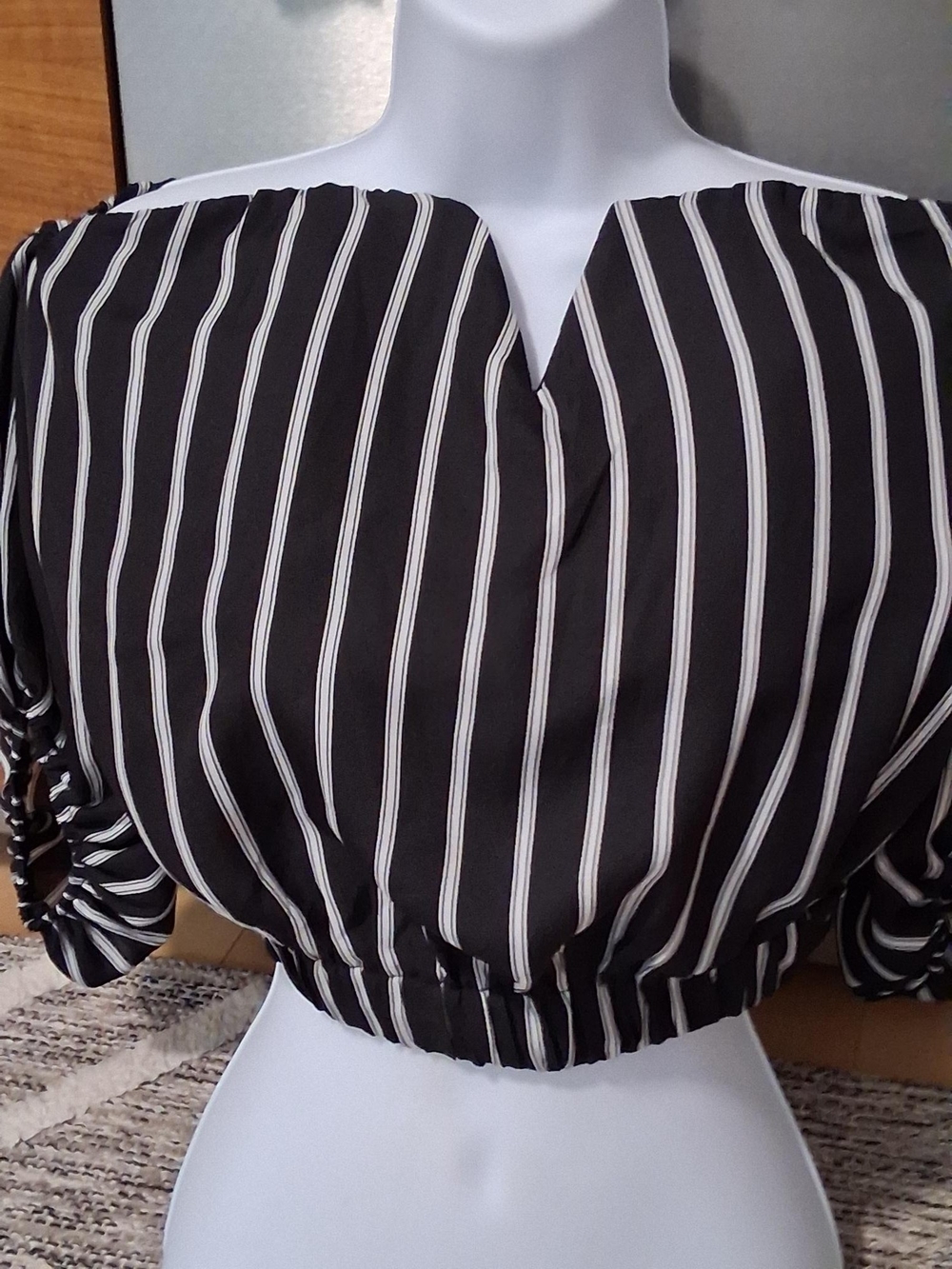 L'ATISTE Black and White Striped Off-Shoulder Crop Top